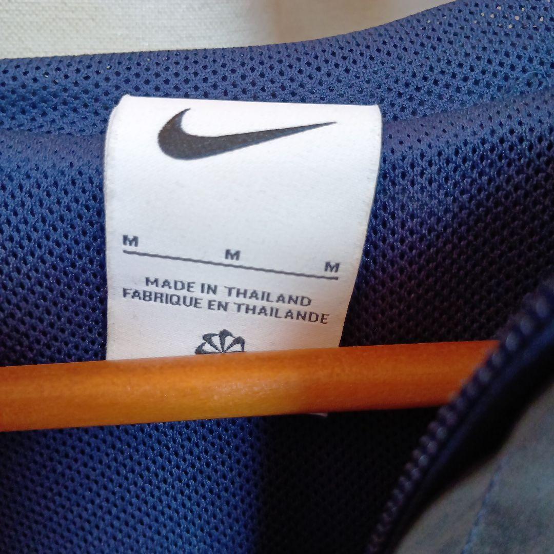 Nike Paris Saint-Germain ウィンドブレーカー