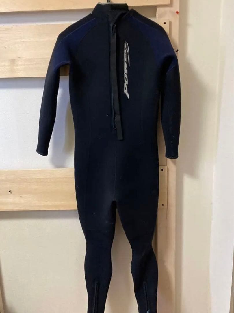 ウェットスーツ　スキューバダイビング　ダイバー　美品　夏レジャー　スポーツ　海