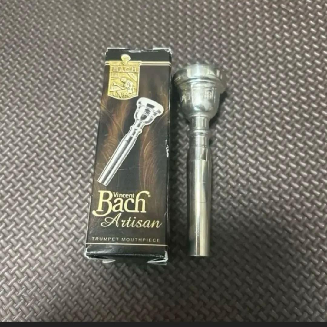 一月末削除　1 1/2B 値下不可トランペット　マウスピース　bach