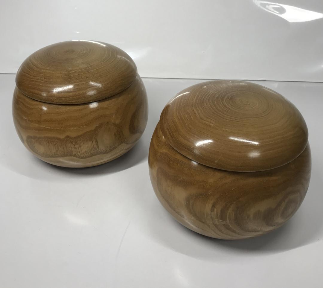 良品 希少 グリーン碁石 囲碁 グリーン 緑 天然木 目に優しい