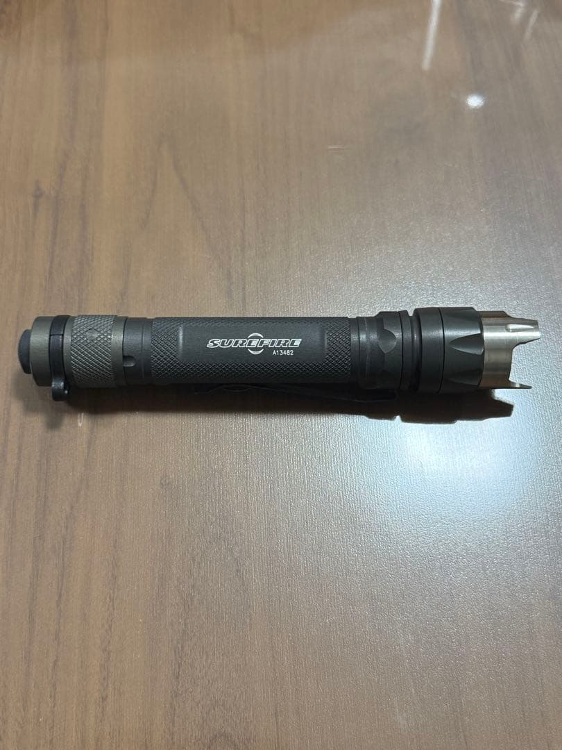 SUREFIRE Porcupine新品未使用 シュアファイア フラッシュライト
