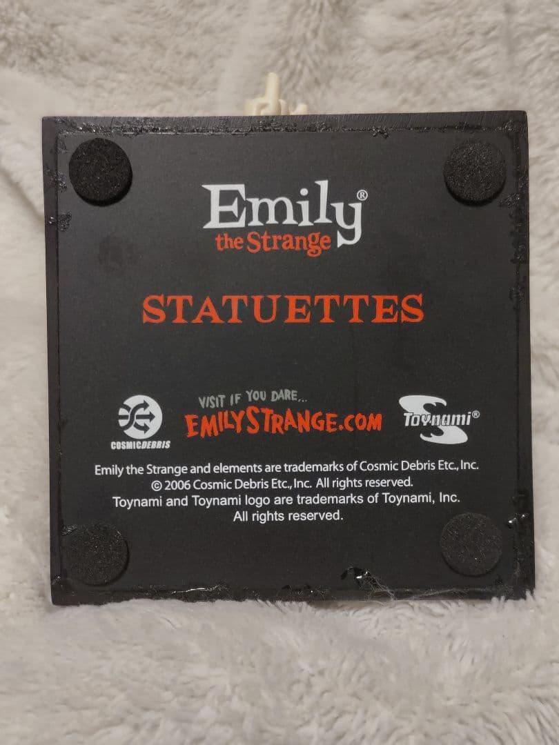 ●生産終了品 Emily the Strange フィギュア