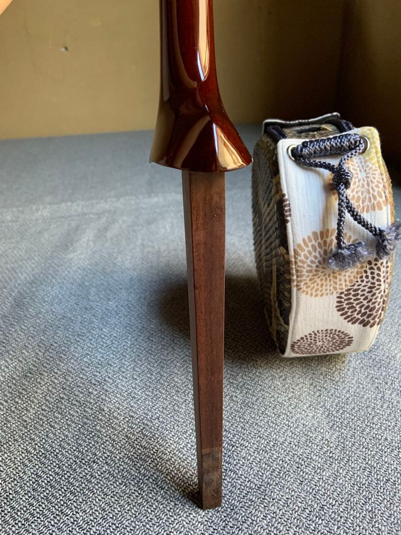 沖縄三線　知念大工型　ゆし木実　スンチー塗り