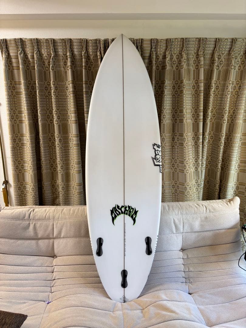 ドライバー2.0 LOST MAYHEM サーフボード 5’10 〈USED〉
