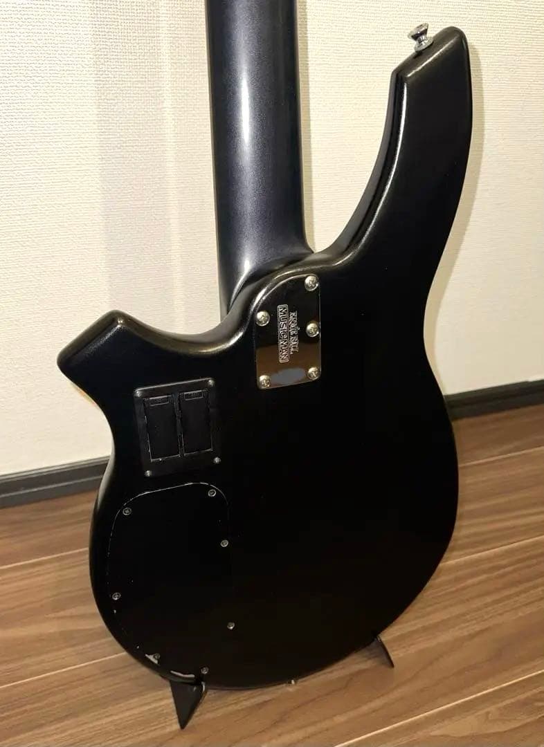 MUSICMAN BONGO 5 HH ボディリフィニッシュ ハードケース付き
