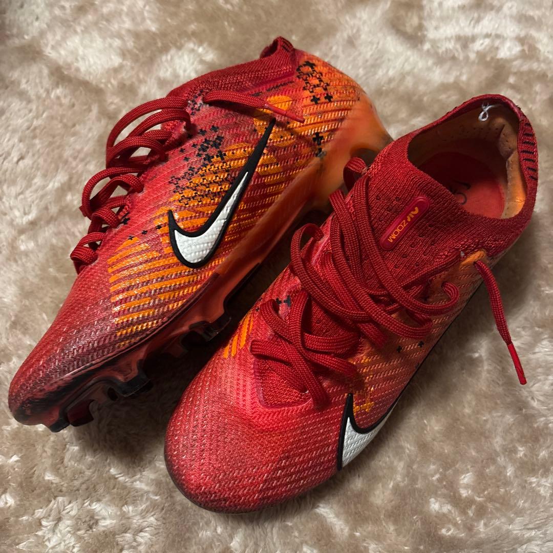 ナイキ エアズーム マーキュリアル ヴェイパー 15 エリート AG 23.5