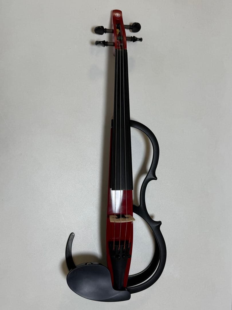 Yamaha YSV104S ヤマハサイレントバイオリン　レッド　弓・ケース付き