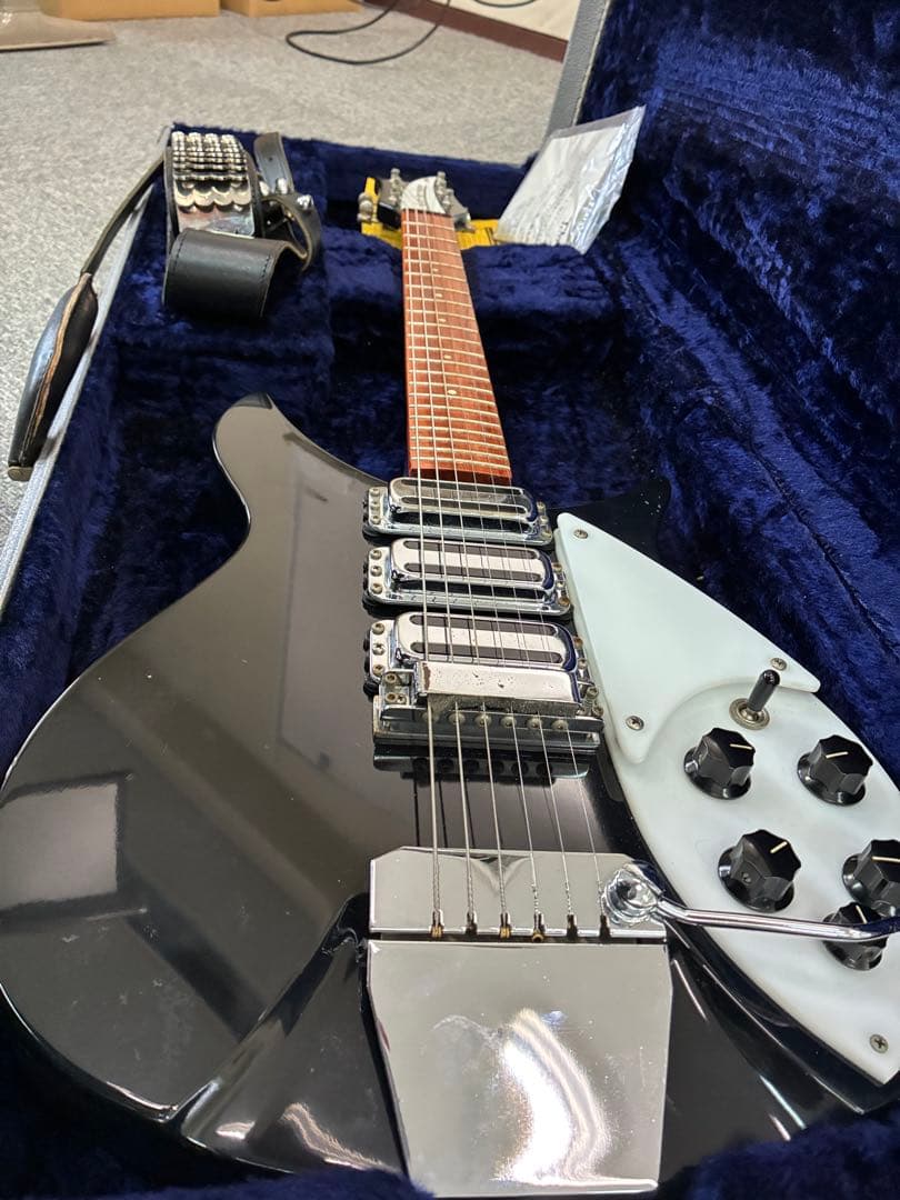 Rickenbacker 325 エレキギター