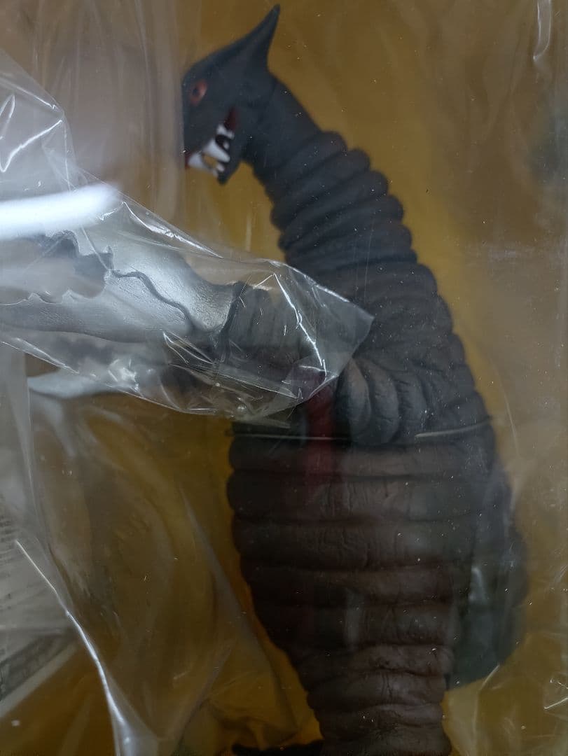 新品エクスプラス大怪獣シリーズ　岩石怪獣サドラ1stカラー（少年リック