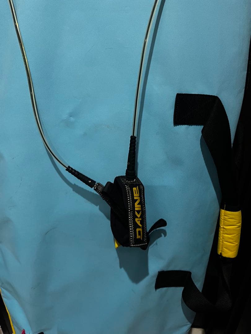 ビーター、TOOLSデッキパッド、DAKINEリーシュ、専用ケース付き