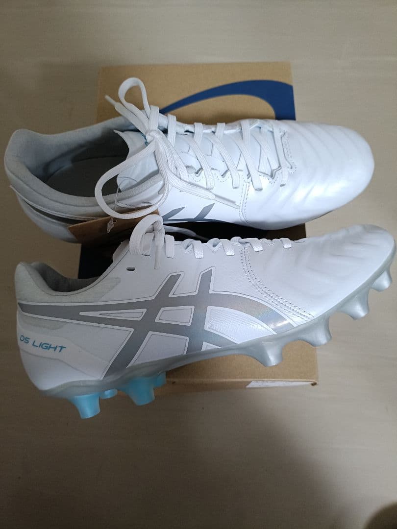 ASICS DS LIGHT サッカーシューズ 25.0cm