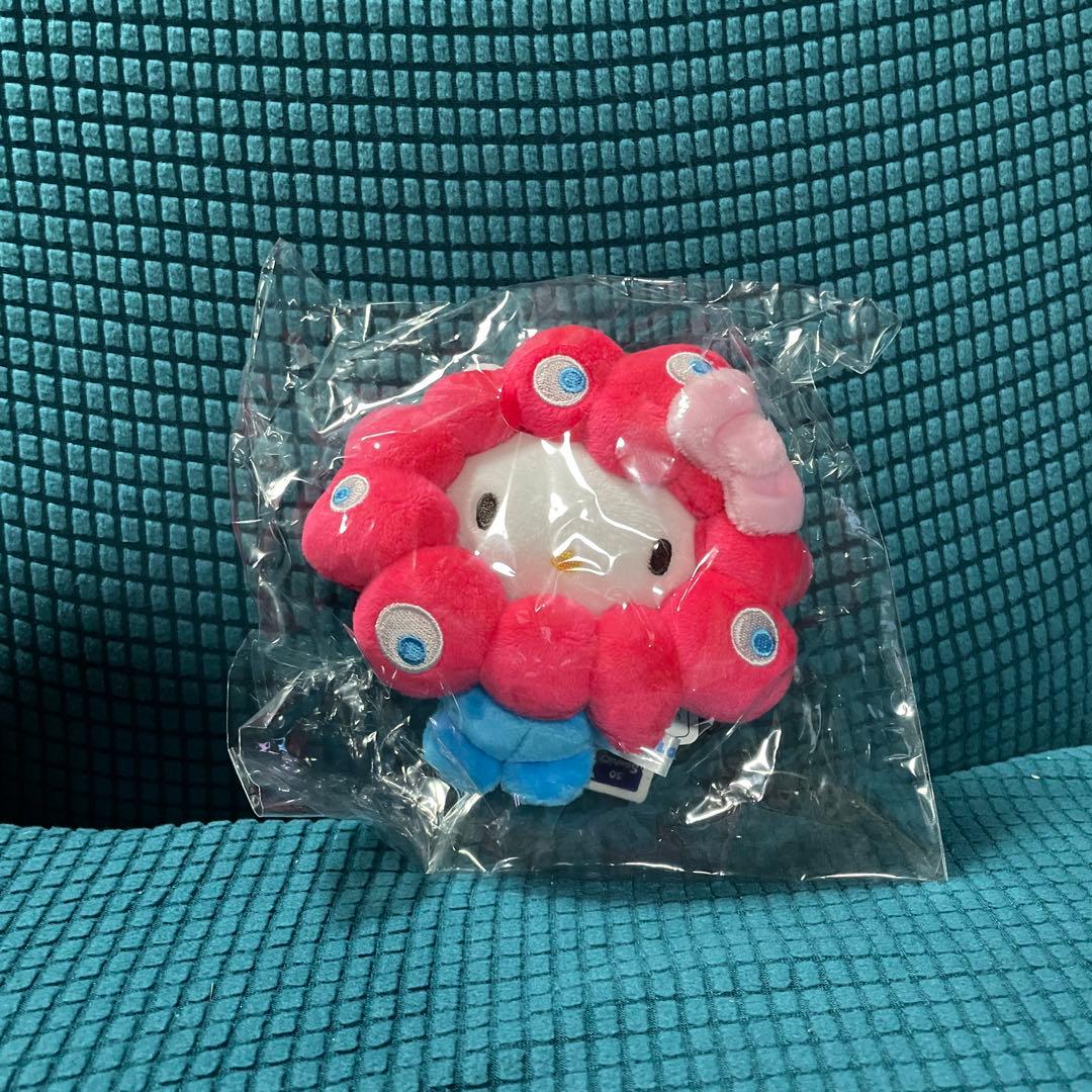 新品未開封 万博会場内購入 ミャクミャク ハローキティ カラビナ付き マスコット