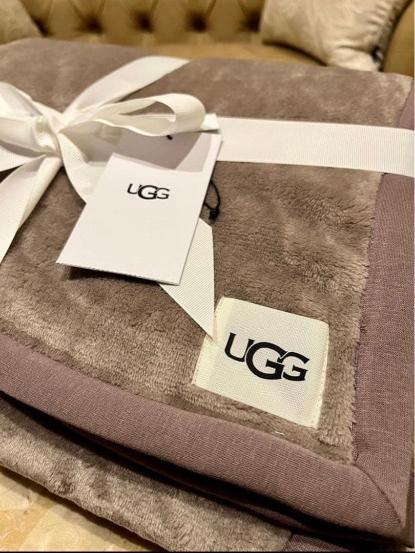 新品♡♡UGG アグDUFFIELDTHROE Ⅱ ブランケットSYGR