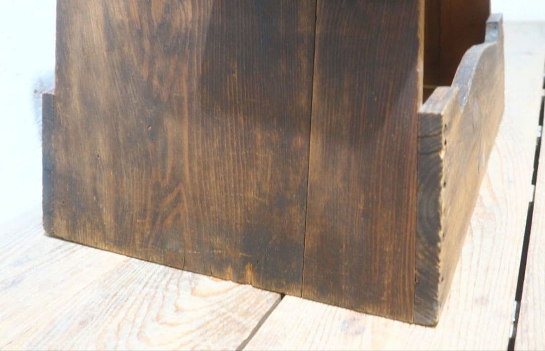 1332 ビンテージ レトロな踏み台　展示台　花台　ガーデン　古家具　古道具