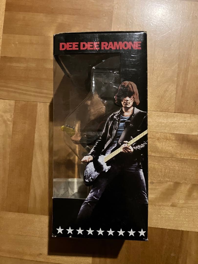 DEE DEE RAMONE ボブルヘッド フィギュア