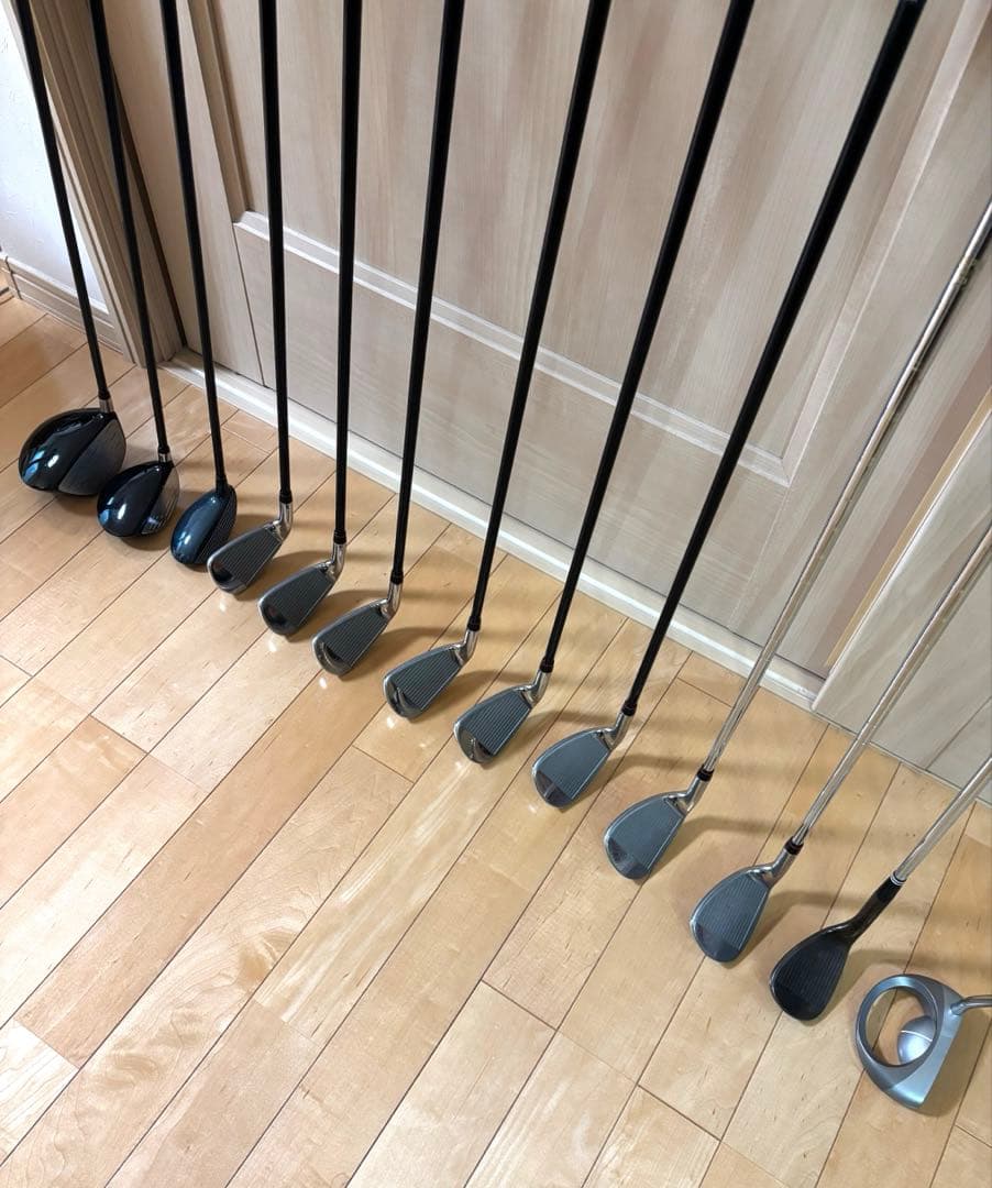 ゴルフクラブ 13本 キャディーバッグセット ゴルフボールおまけ付