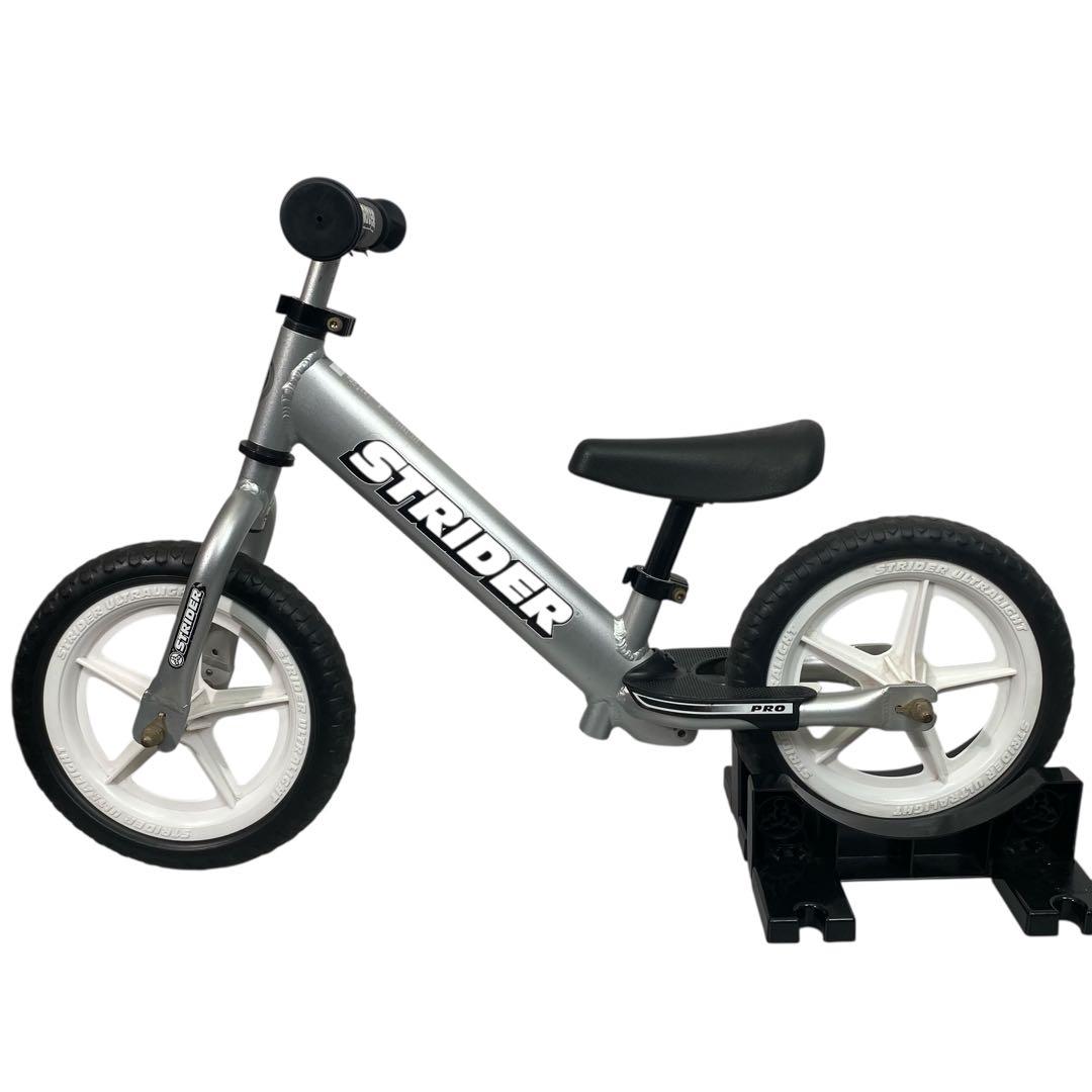 【動作良好】STRIDER PROバランスバイク 12インチ シルバー