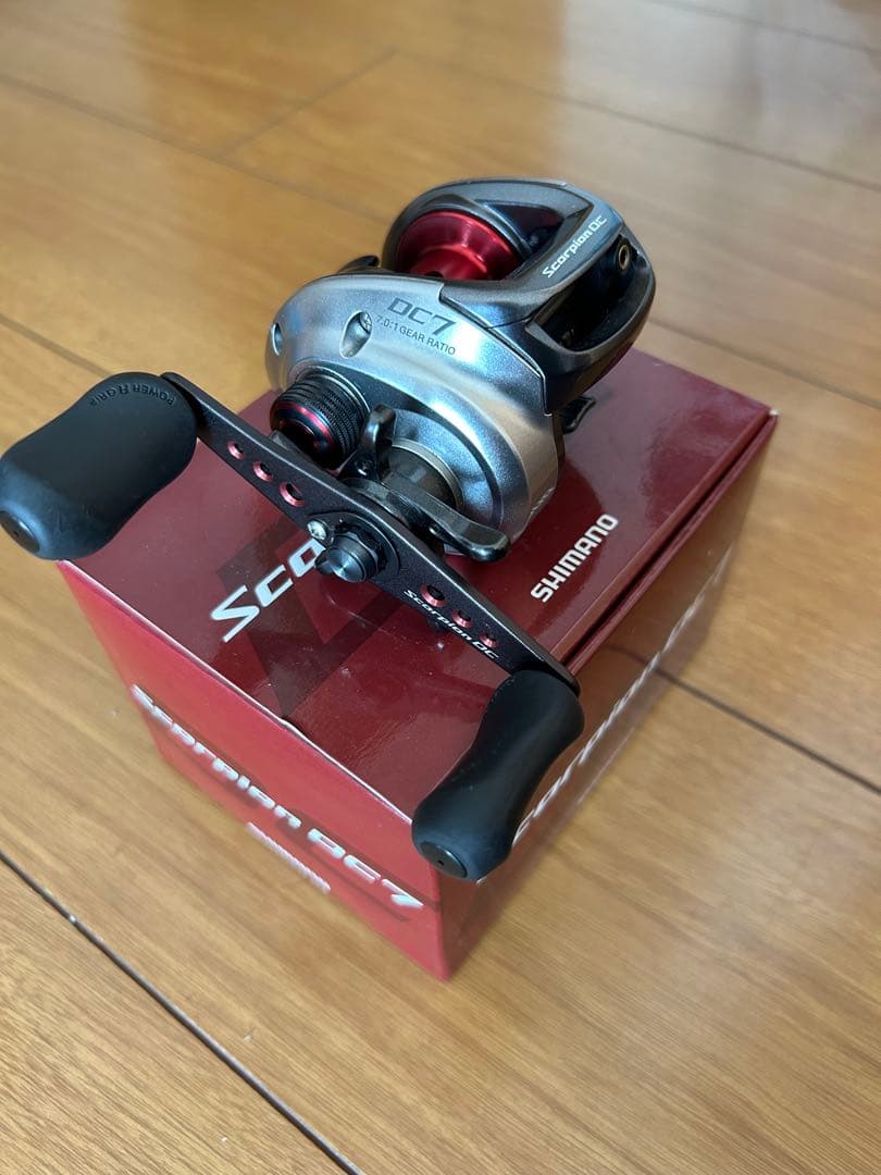 SHIMANO シマノ スコーピオンDC7 右巻き ベイトリール