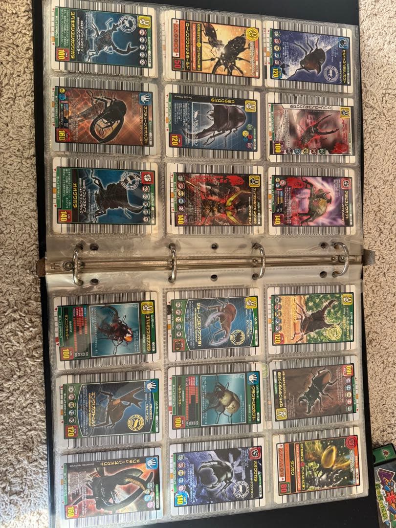 ひ*こ様 甲虫王者ムシキング トレーディングカードセット　恐竜キング