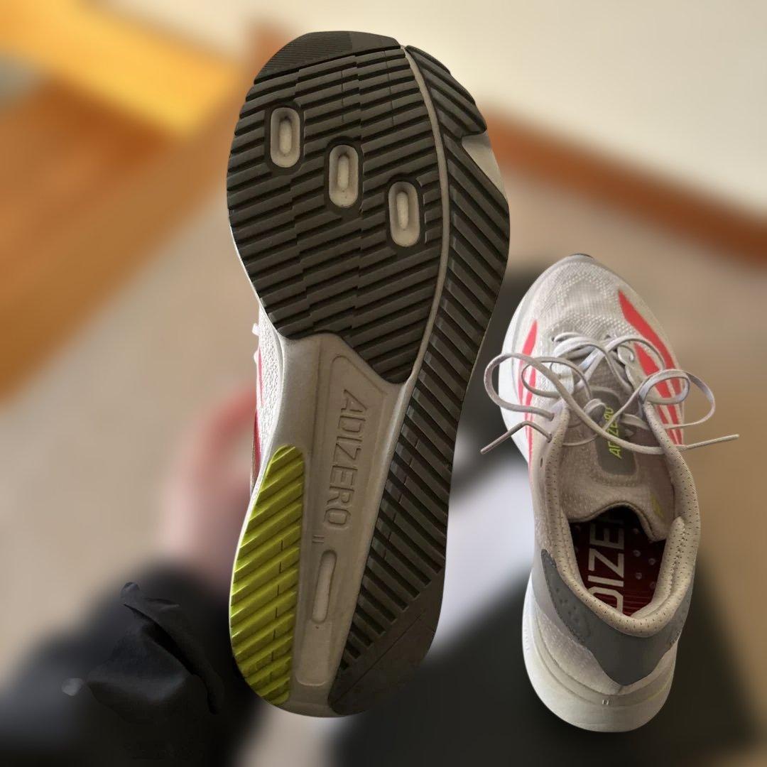 アディダス　アディゼロSL2