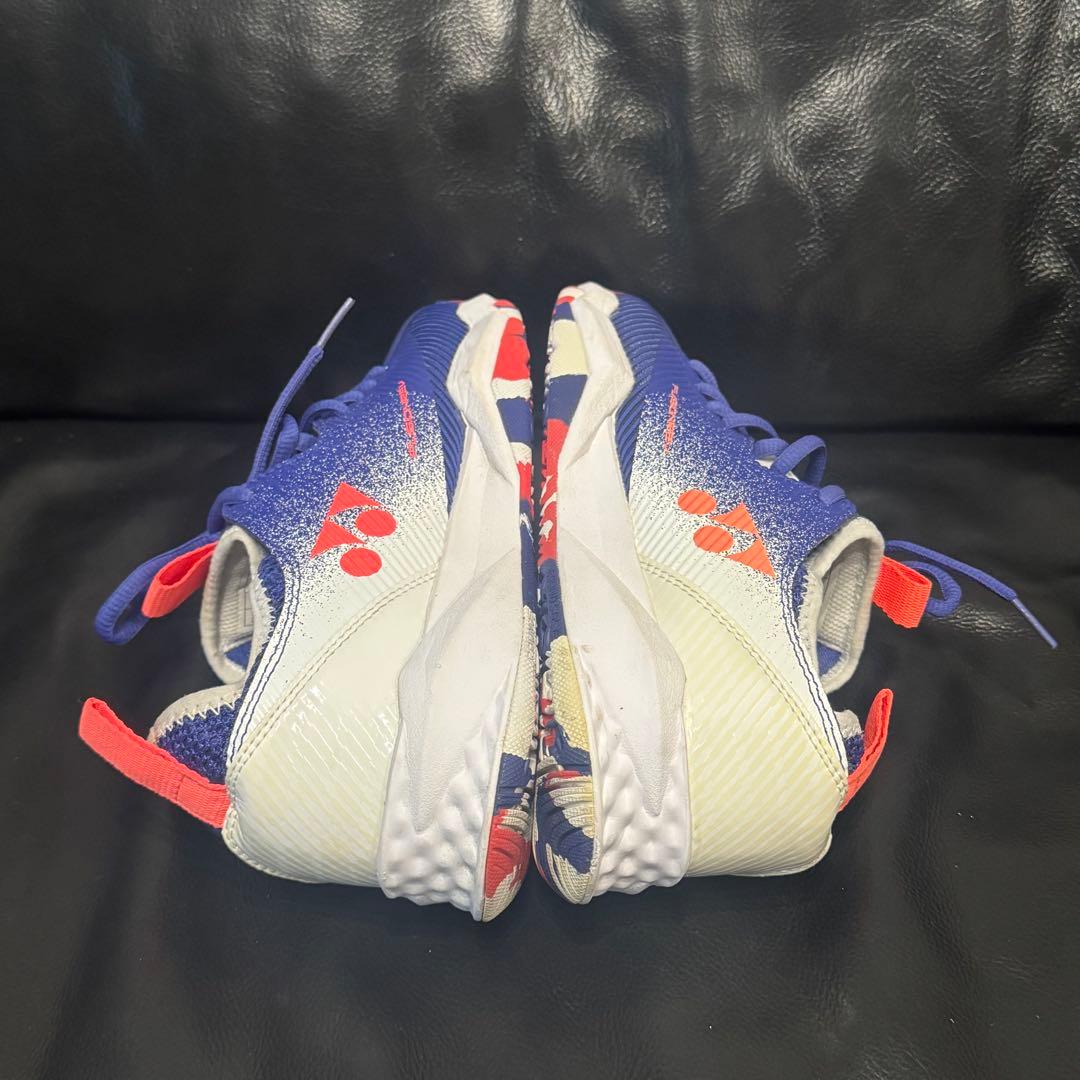 【美品】YONEX メンズ テニスシューズ 26cm ブルー ヨネックス