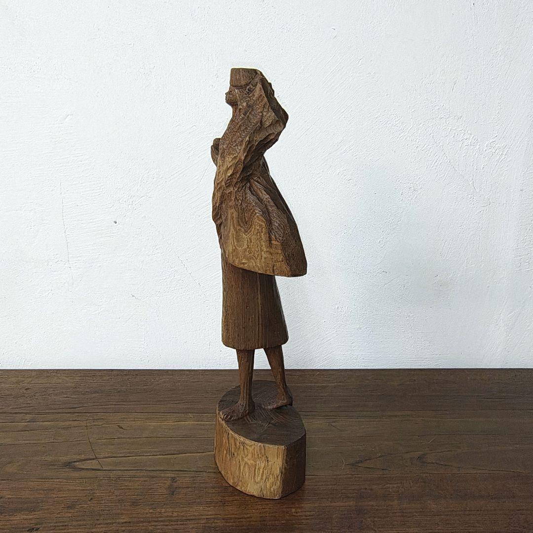 アイヌ　木彫り　彫刻　一刀彫　槐　メノコ