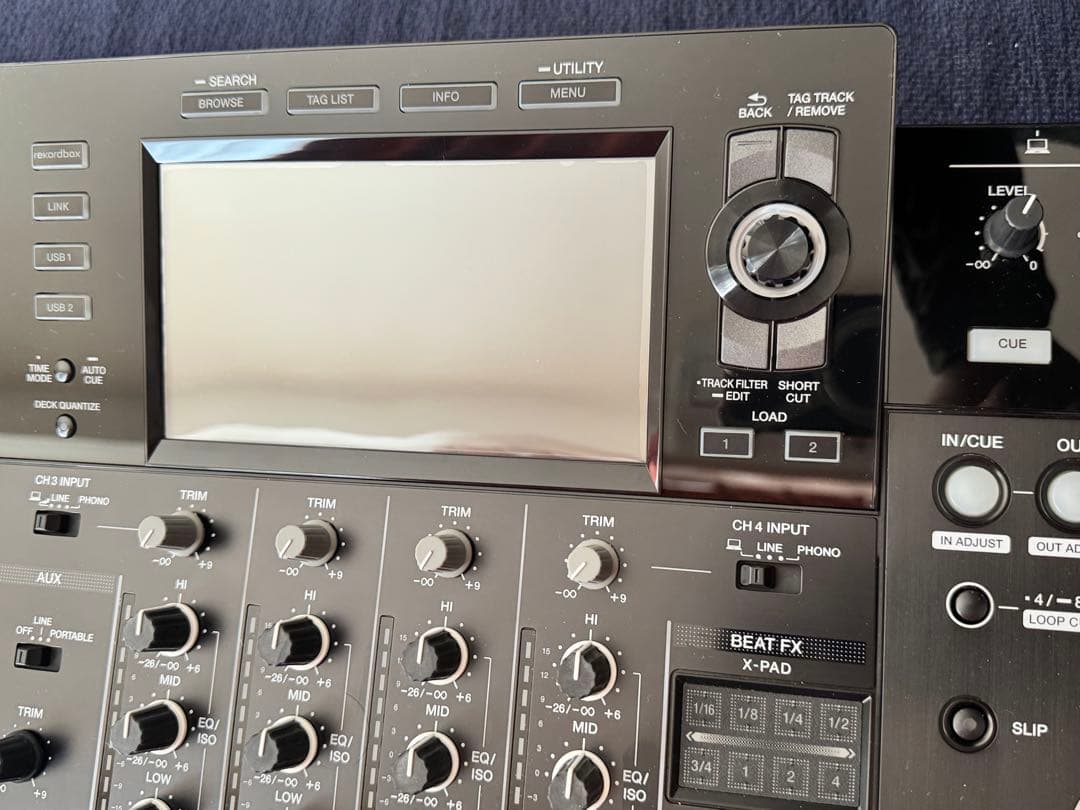 超美品　Pioneer DJ XDJ-XZ コントローラー＋UDGフライトケース