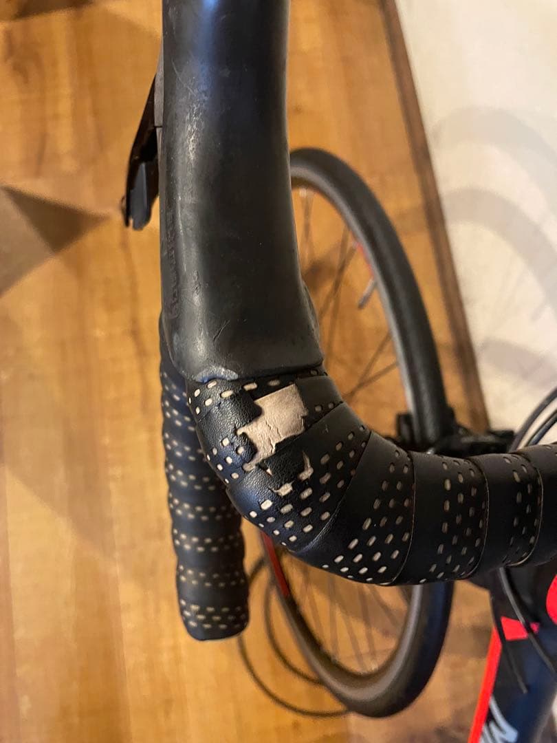 【送料無料】★MERIDA Scultura 400★スクルトゥーラ★備品付き