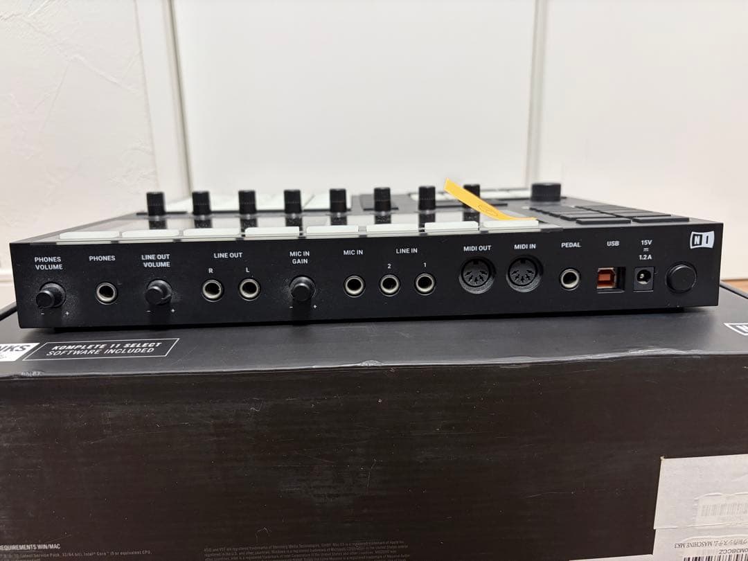 ②Native Instruments MASCHINE Mk3 ライセンス有