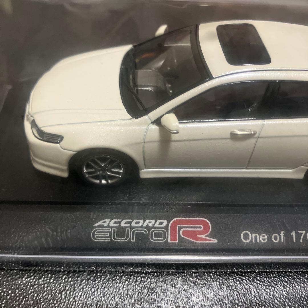 1/43 ホンダ　アコード　ユーロR　ミニカー　プレミアムホワイトパール
