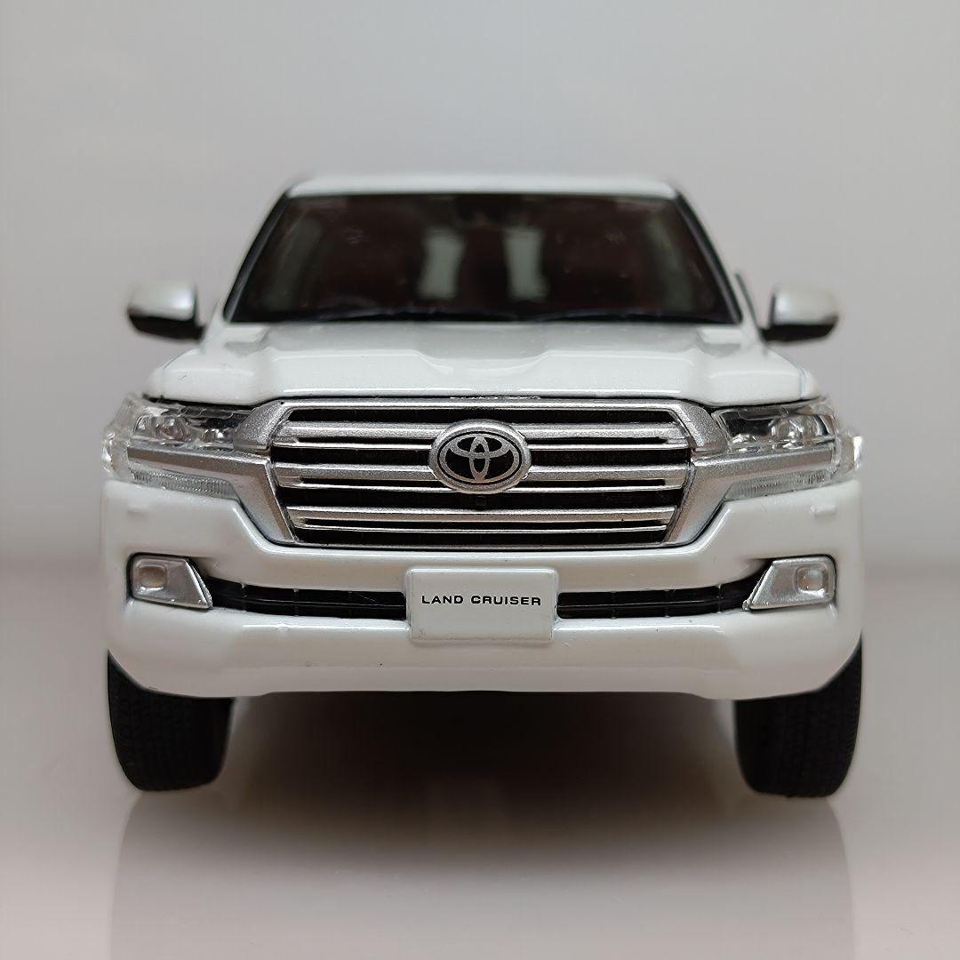 トヨタ ランドクルーザー 200 カラーサンプル ホワイト 特注品 非売品