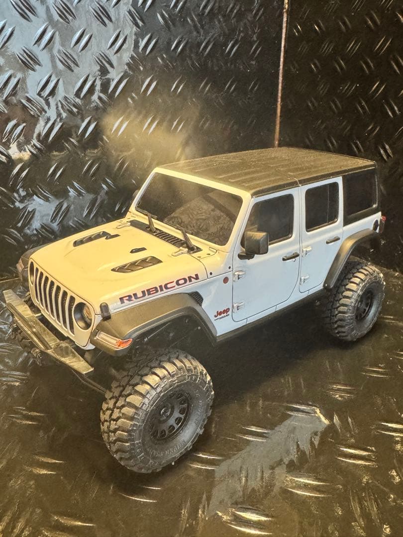 ミニッツ 4×4 ジープ　ラングラー　アンリミテッド　ルピコン　充電電池付き