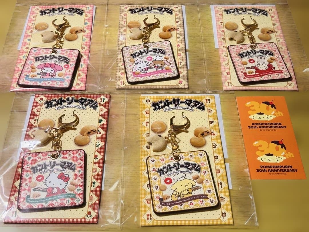 【新品・未使用】☆『Sanrio(サンリオ)×カントリーマアム』コラボ商品5点☆