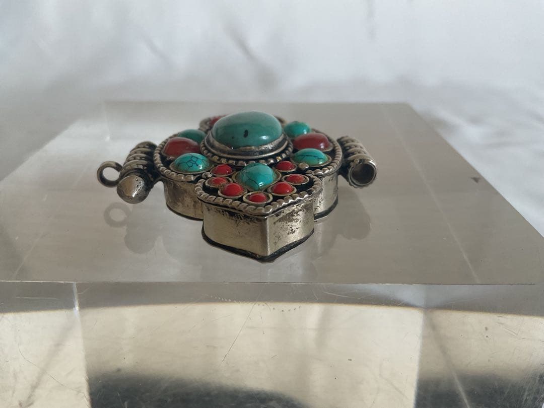 古いアフガニスタンSV伝統工芸「花のペンダントヘッド/経典入」②