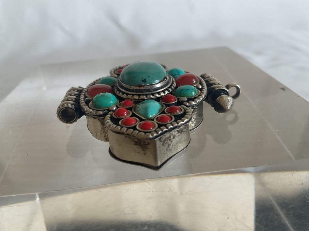 古いアフガニスタンSV伝統工芸「花のペンダントヘッド/経典入」②