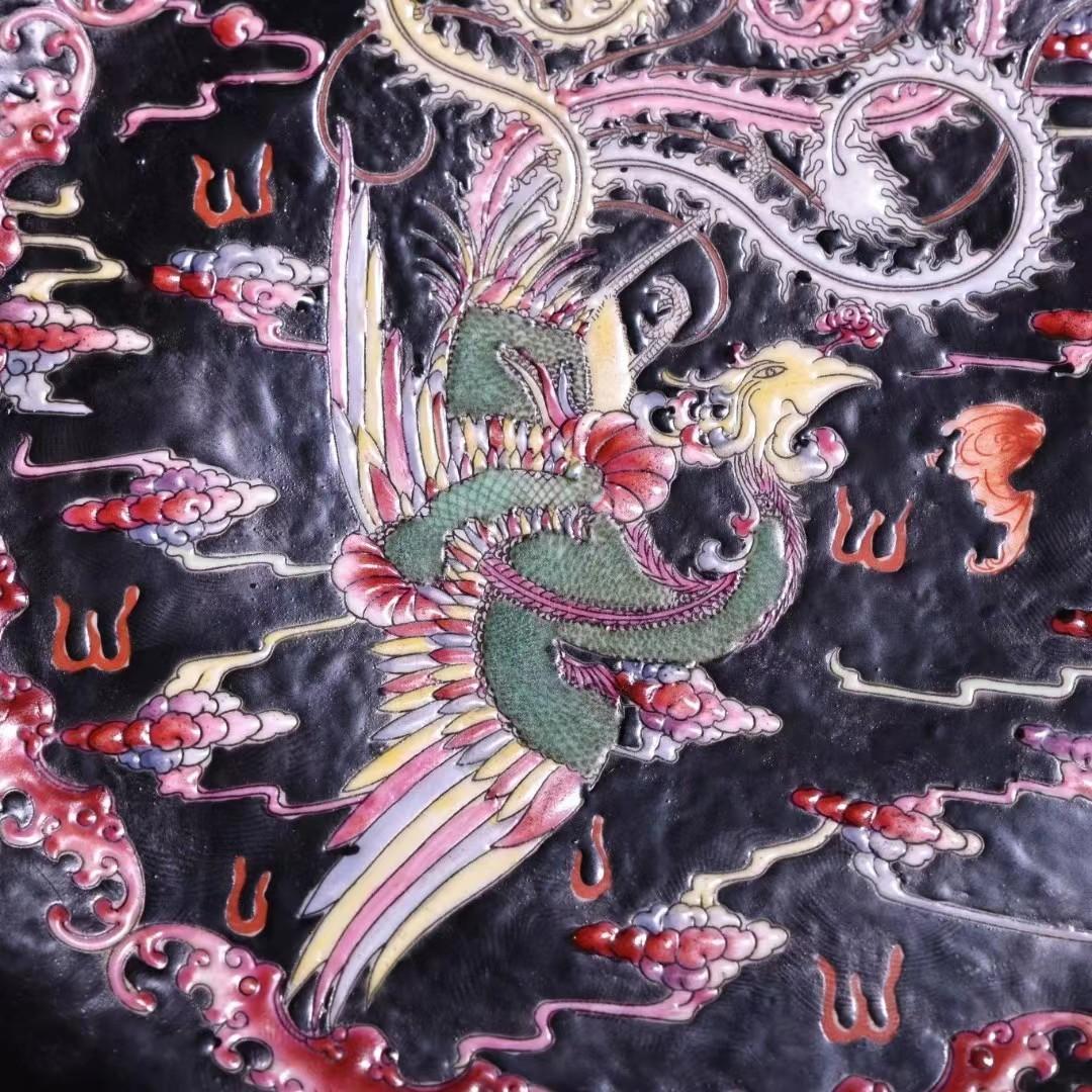 中国古美術・珍蔵粉彩・瑞獣鳳凰絵磁器の中皿・純手描き・箱付・置物・文房具・観賞皿