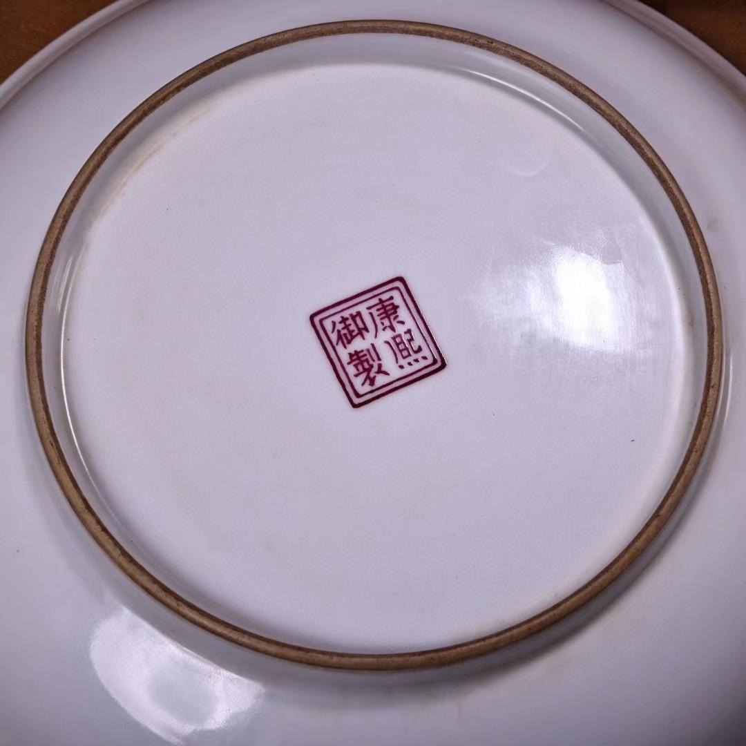 中国古美術・珍蔵粉彩・瑞獣鳳凰絵磁器の中皿・純手描き・箱付・置物・文房具・観賞皿