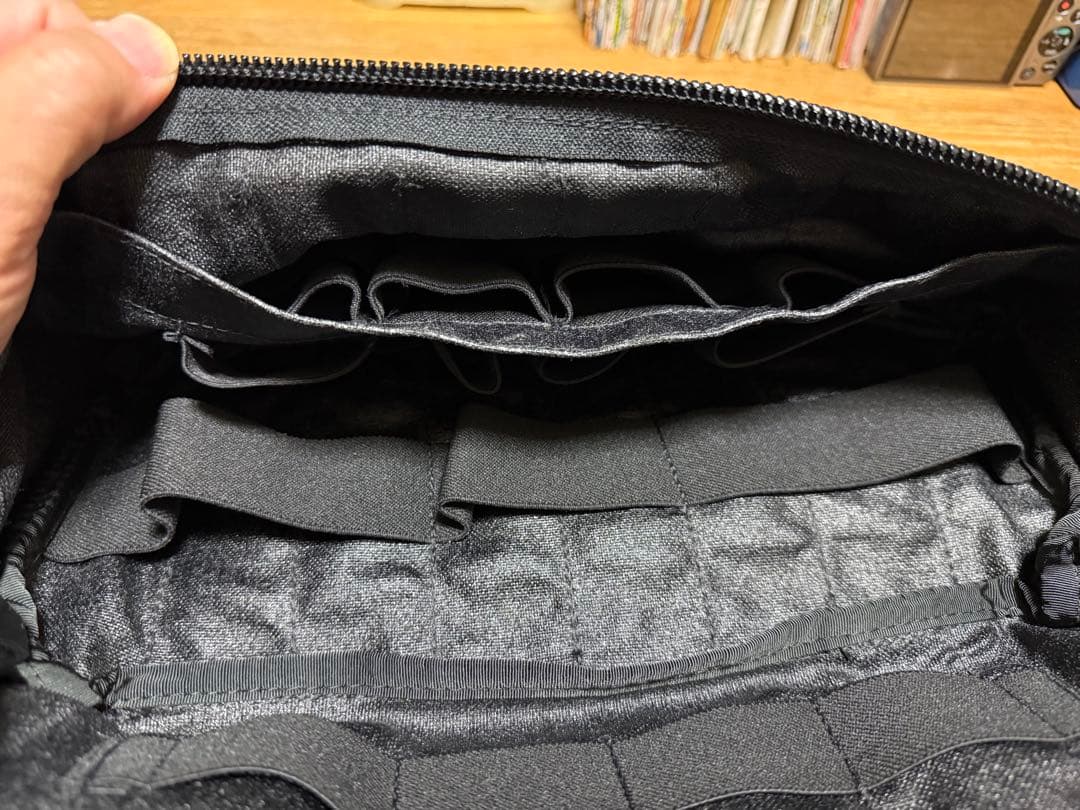 ク*ロ様 即購入歓迎！TACTICAL TAILOR ファーストレスポンダーバッ