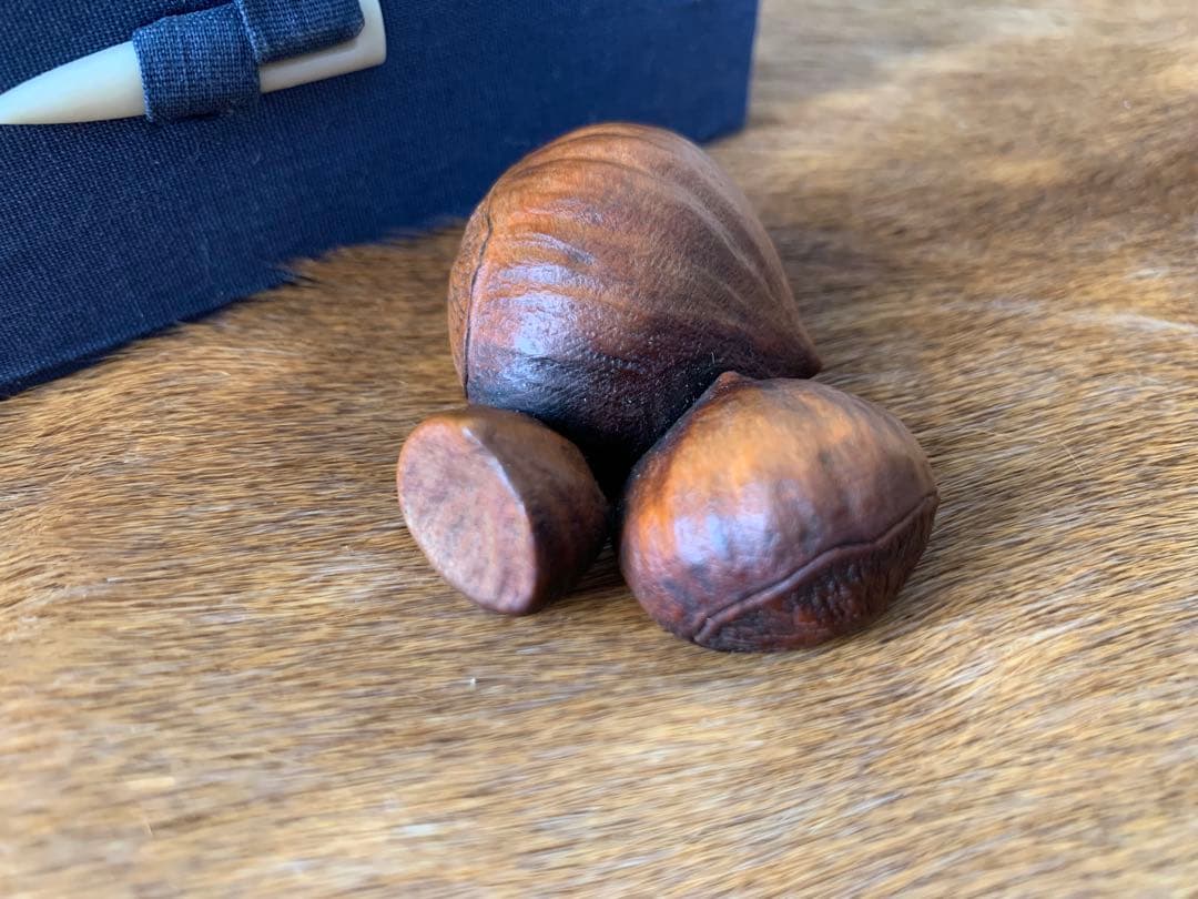 根付 栗 置物 亮長彫 極密細工彫刻 箱付 時代物 古美術品 東洋彫刻