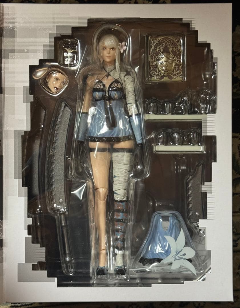 新品未開封 ニーアレプリカント PLAY ARTS改 カイネ プレイアーツ改