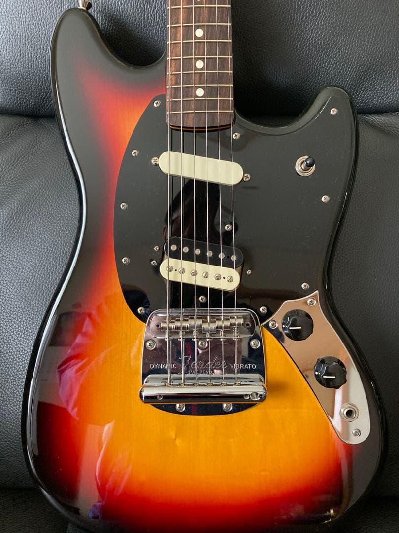 【希少品】Fender Mustang Limited Reverse Head