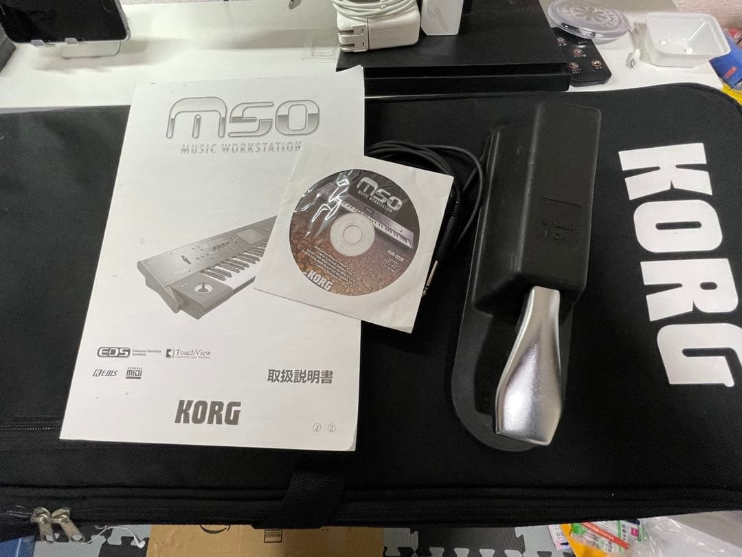 [極美品] KORG M50 シンセサイザー 61鍵 専用ケース付き