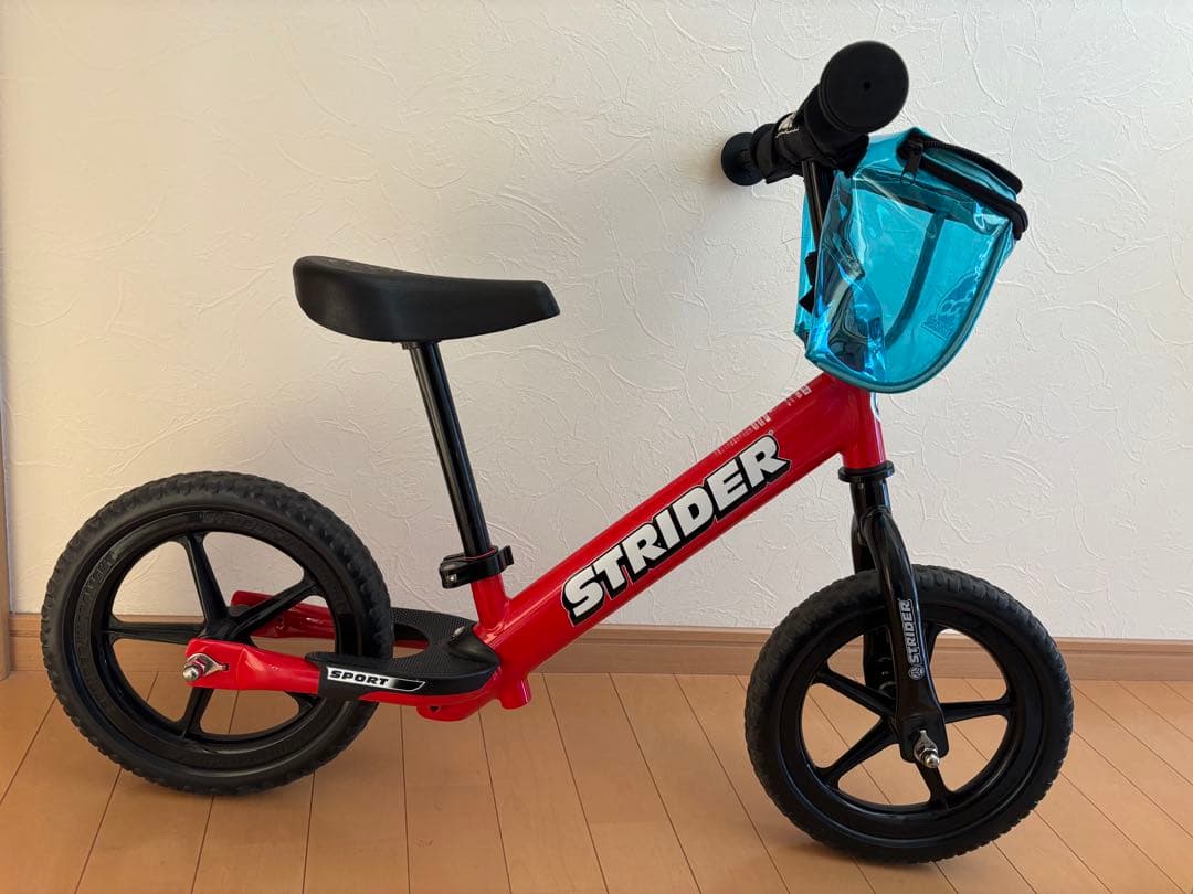STRIDER バランスバイク 赤 レア品ポーチ.取説付き