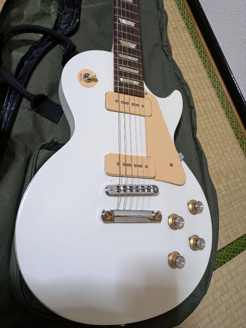 ギター gibson les paul studio 60s tribute 2010