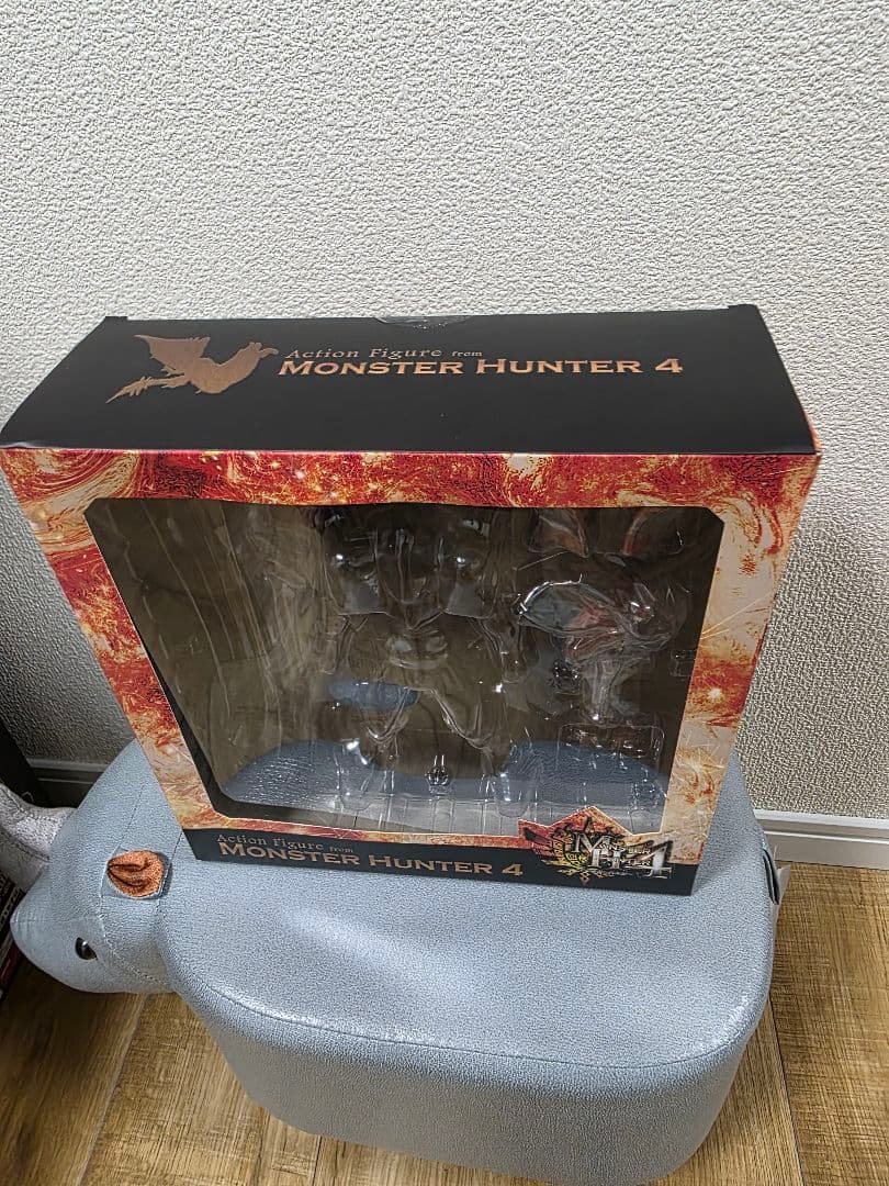 モンスターハンター4 フル可動アクションフィギュア レウス装備ハンター 剣士