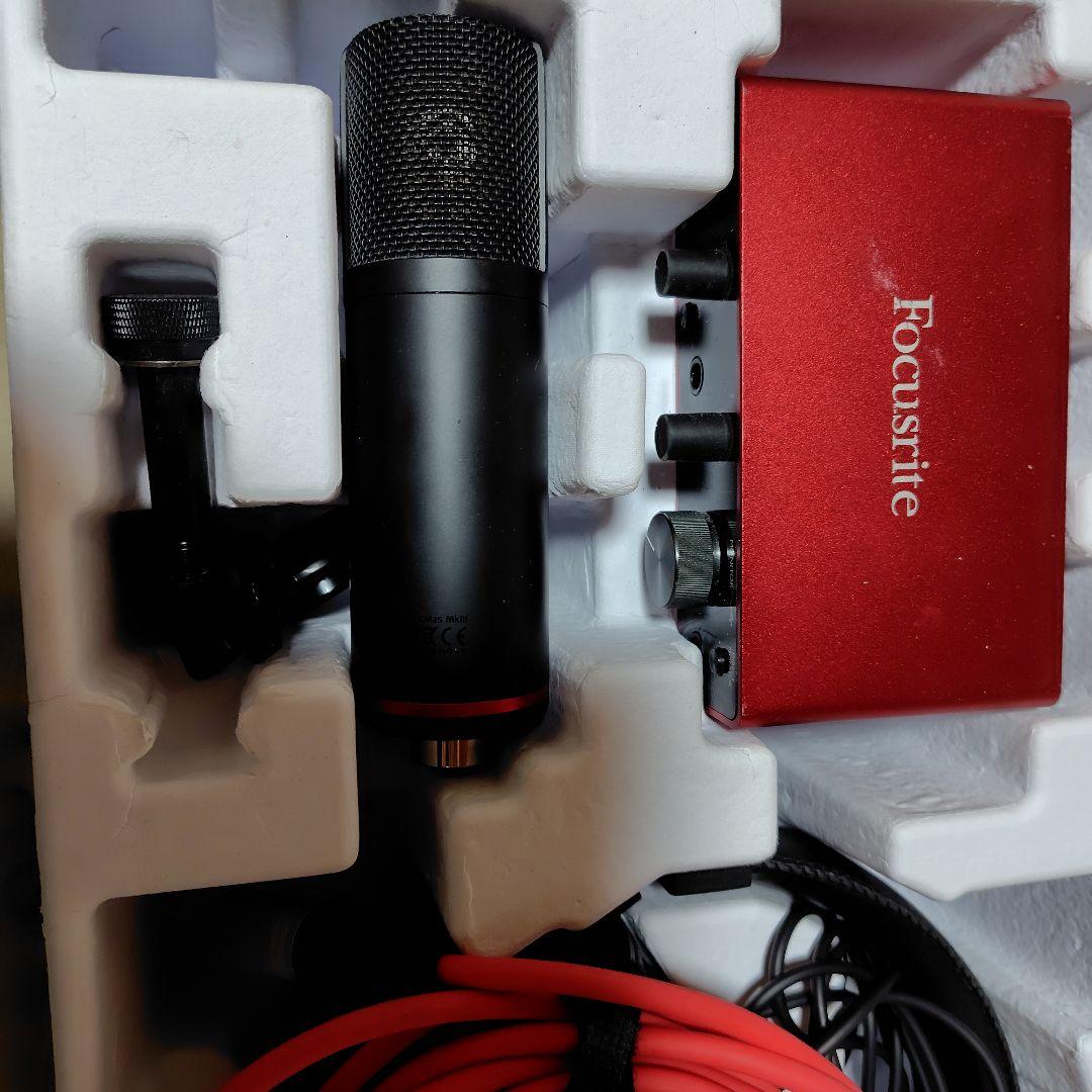 WORLD　Focusrite Scarlett Solo Studio