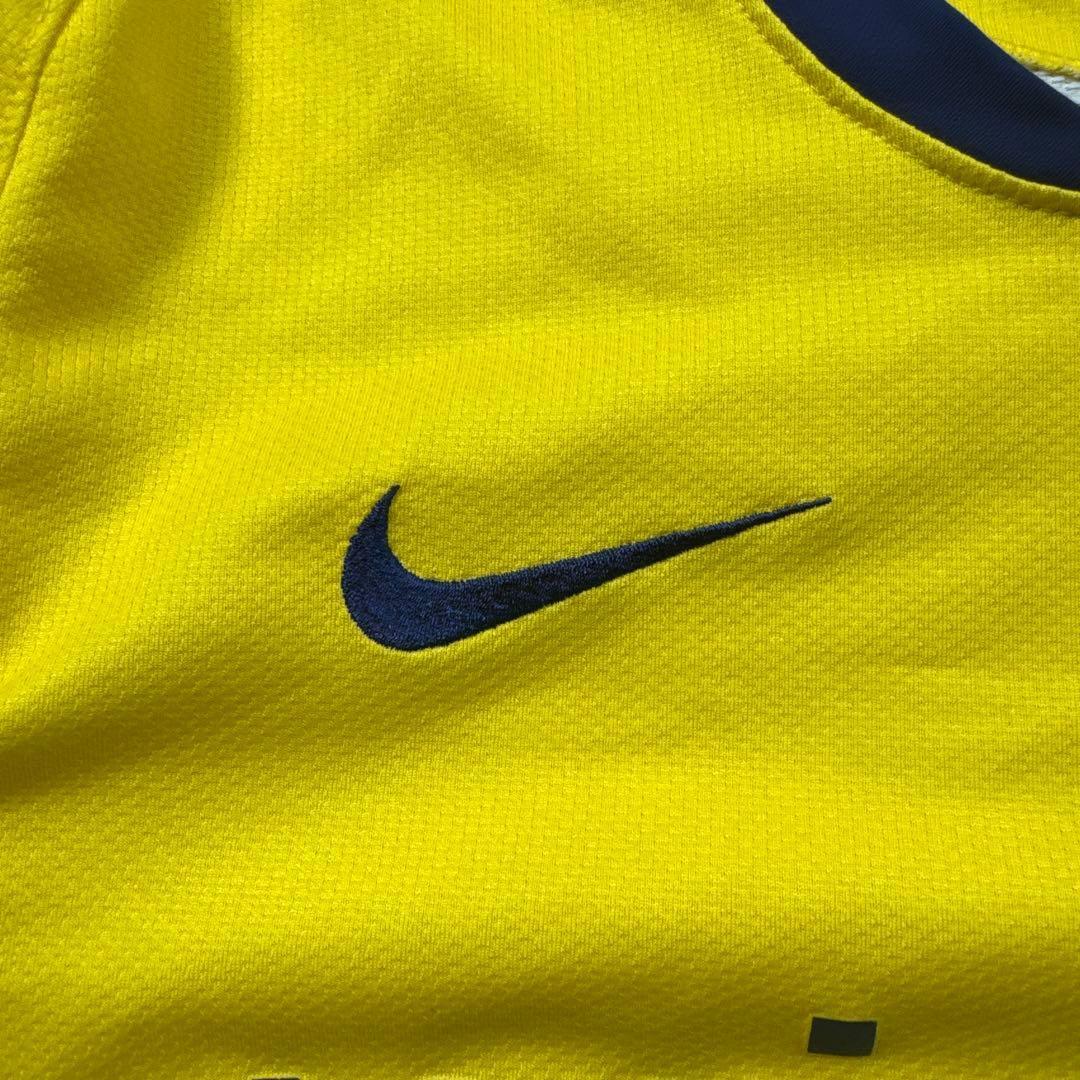 NIKEバルセロナ08アウェイ3冠期モデル　グラルディオラ　ティエリアンリR94