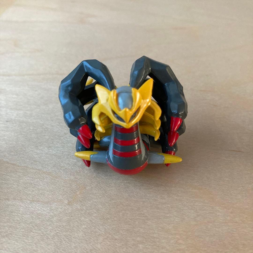 貴重 モンコレ ギラティナ 4体セット