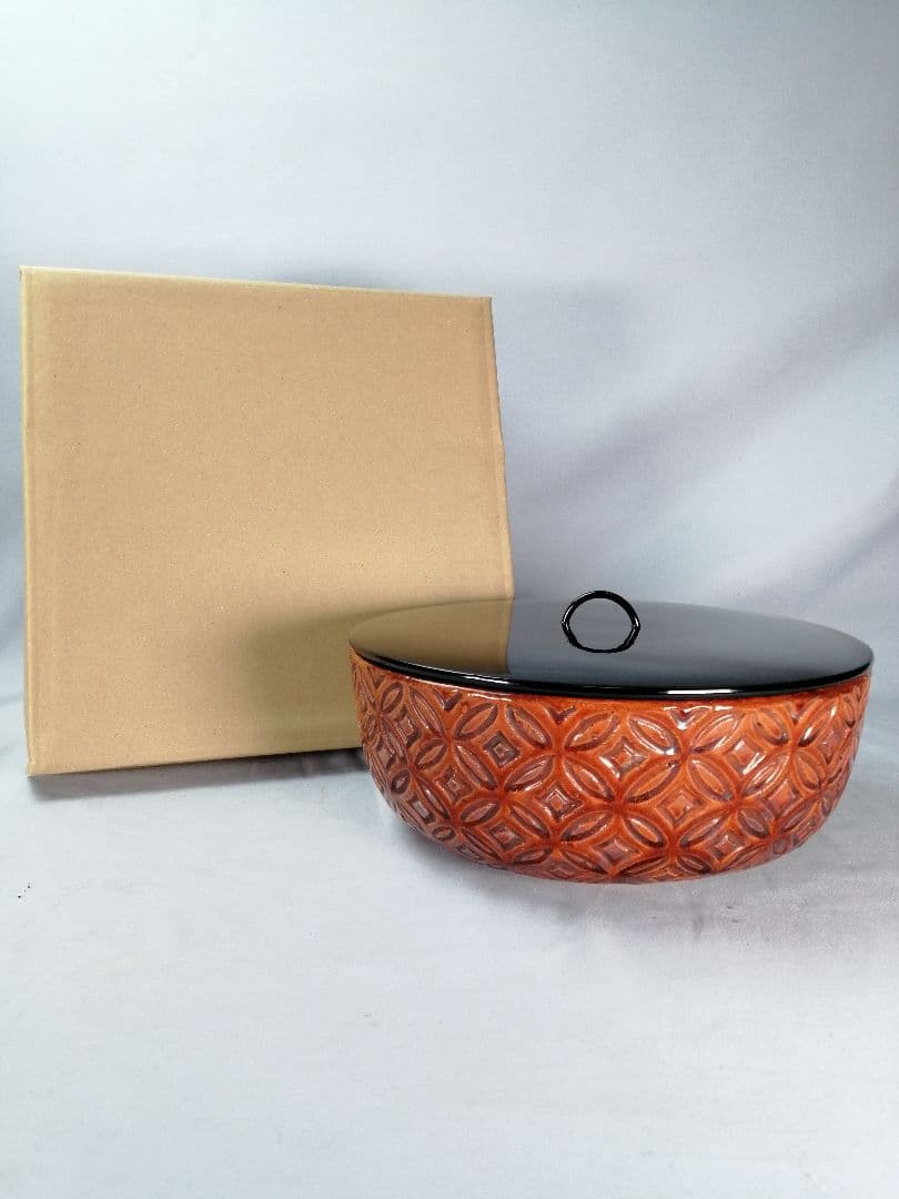 【茶道具】大樋造　大樋焼七宝繋平水指　水指393