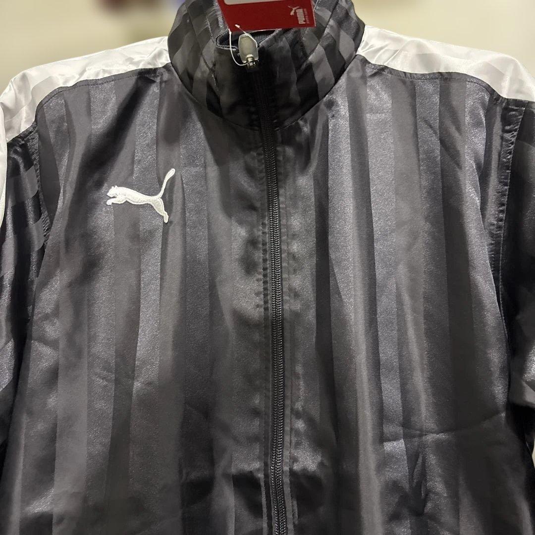 ホ*テ様 プーマサッカーウインドブレーカー新品レア